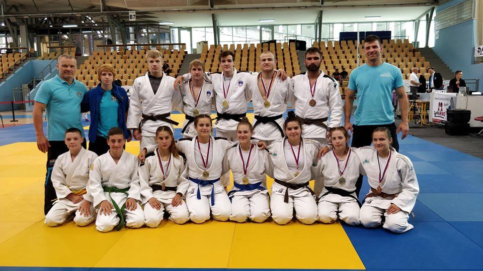 Slovenjgraške judoistke in judoisti v Mariboru do 19 odličij