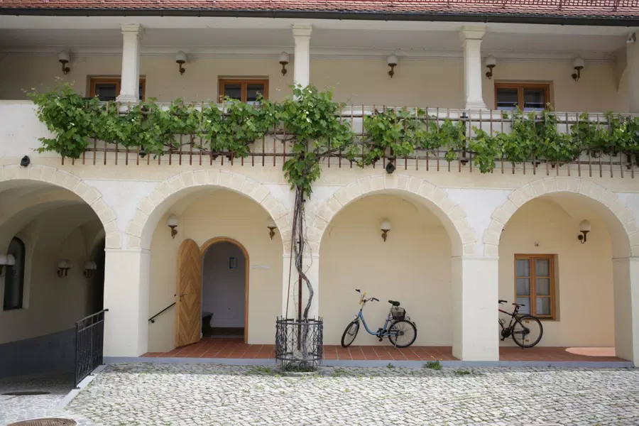 Slovenjgraška občina želi na območju Rotenturna urediti kulturno prizorišče