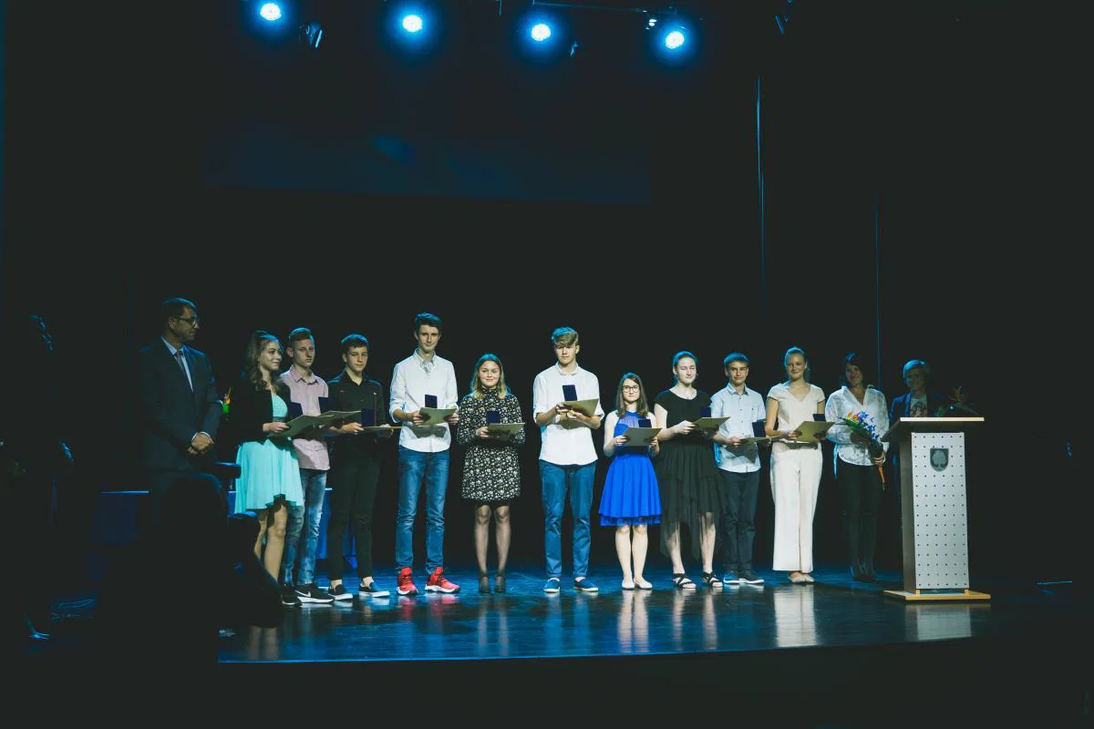 Najuspešnejšim ravenskim osnovnošolcem zlate petice