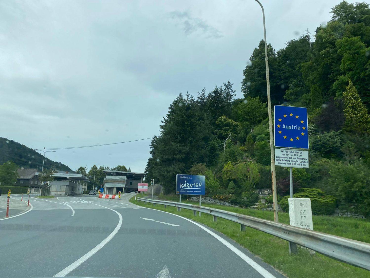 V Avstriji in Nemčiji znova porast okužb z novim koronavirusom. Krepijo se opozorila pred šestim valom pandemije in pozivi k cepljenju