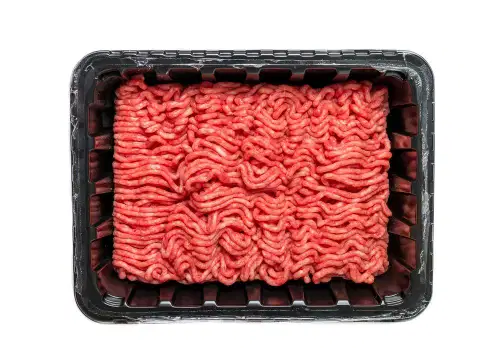 Pozor: V mletem mesu slovenjgraškega Mercatorja najdena salmonela