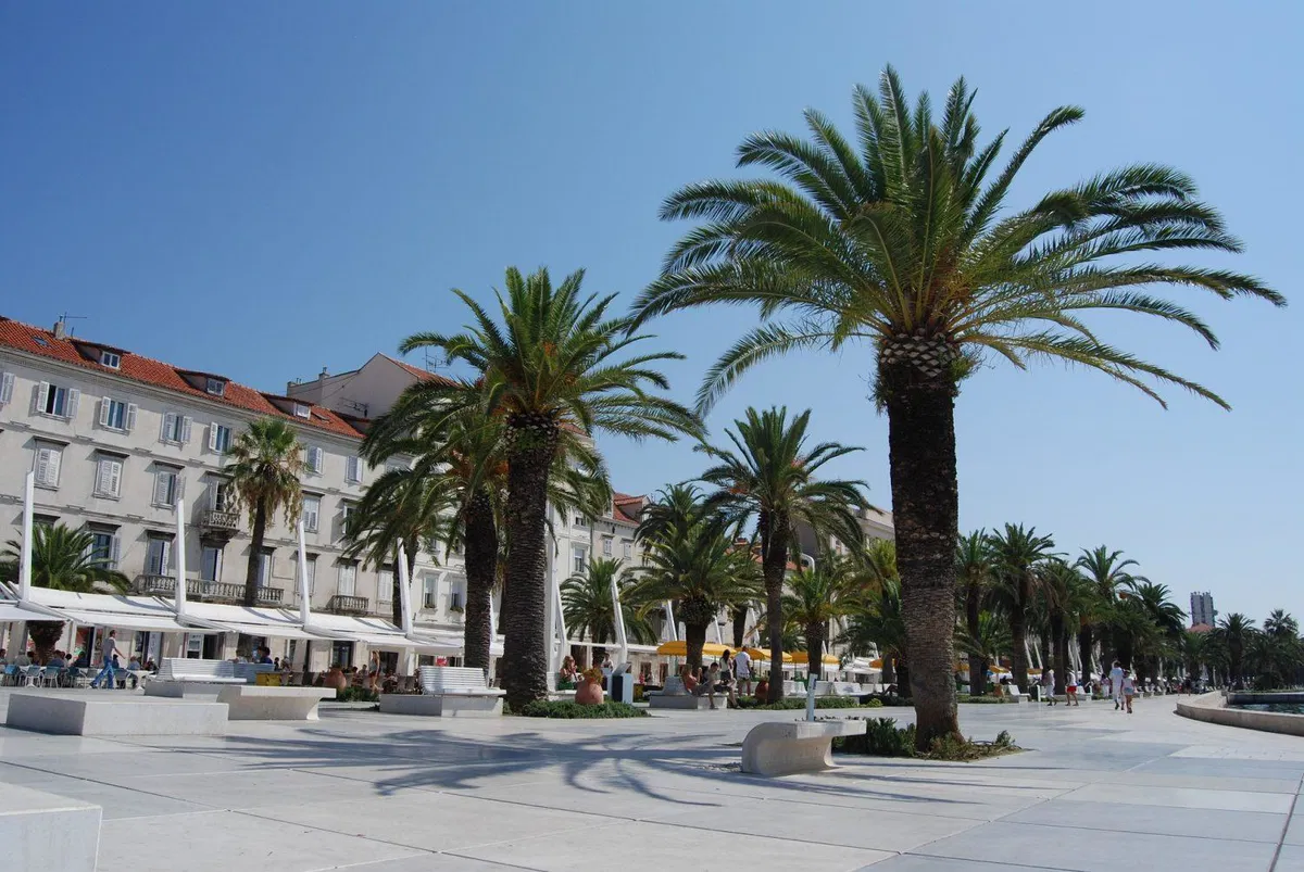 Kacin po počitnicah na Krku napovedal uvrstitev Hrvaške na rdeči seznam