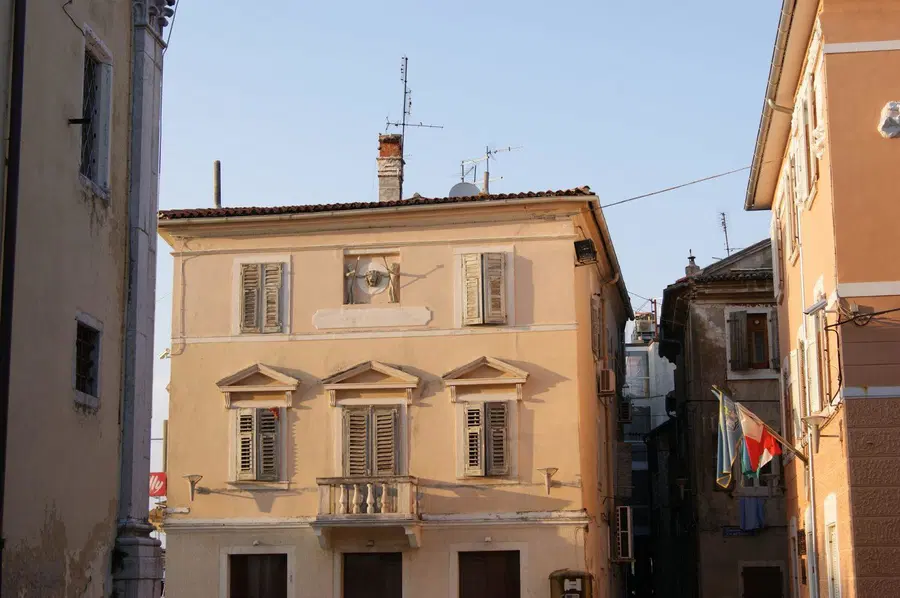 Na Hrvaškem od nedelje 53 okuženih z novim koronavirusom