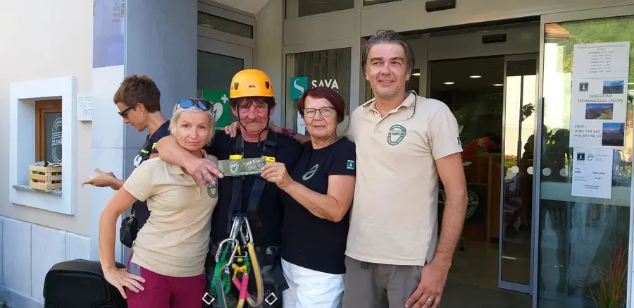 Po Olimplinu se je spustil že 1263. obiskovalec