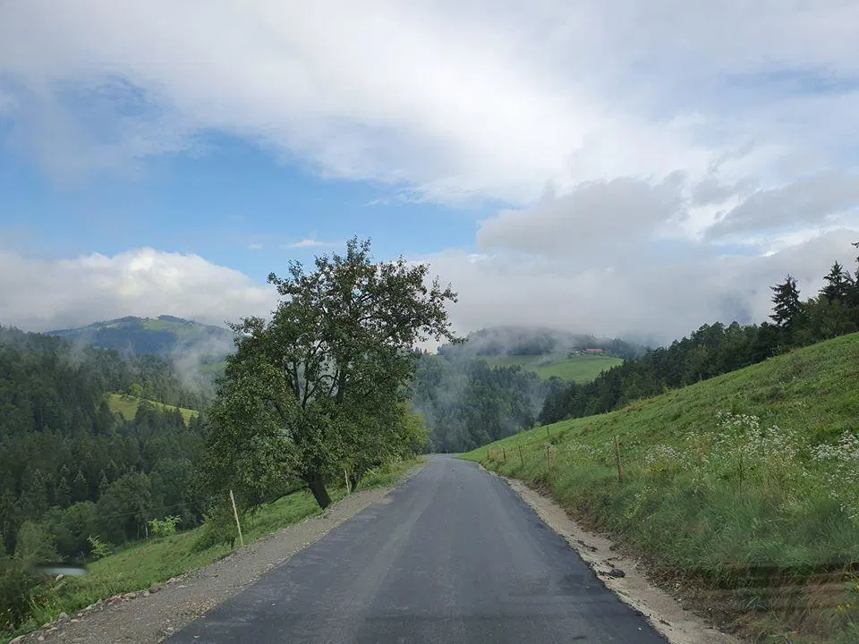 Obnovljene nekatere občinske ceste v Vuzenici