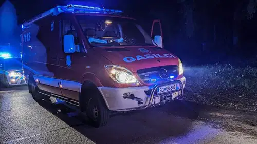 V prometni nesreči se je smrtno poškodoval 18-letni motorist