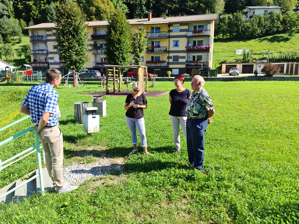 V čast znanim čebelarjem bodo v Črni posadili 50 lip