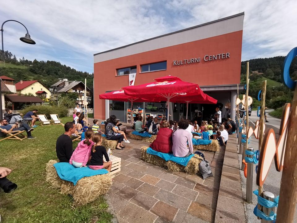 Korošci uživali na ravenski plaži