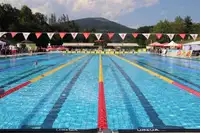 Brezplačna osvežitev: Skočite v bazen v Slovenj Gradcu in na Ravnah
