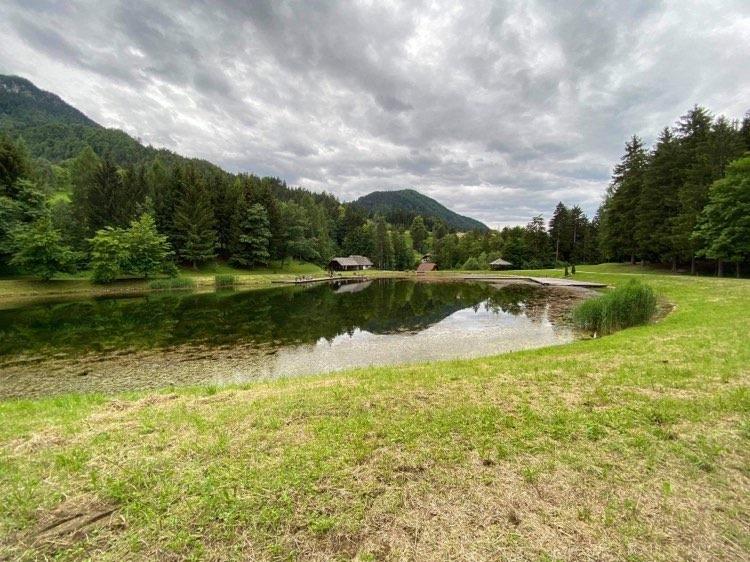 Lastnik bi Ivarčko jezero prodal ob ustrezni pisni ponudbi