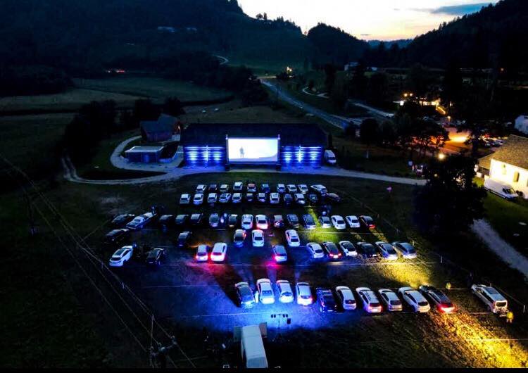 Poljana postala središče filmskega doživetja