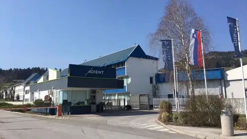 V družbi Adient Slovenj Gradec brez dela po zadnjih podatkih 119 zaposlenih