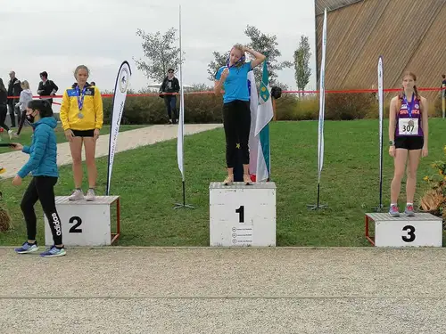 Zala Sekavčnik na državnem prvenstvu v krosu zasedla prvo mesto