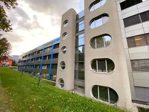 V slovenjgraški bolnici 14 novih okužb pri zaposlenih