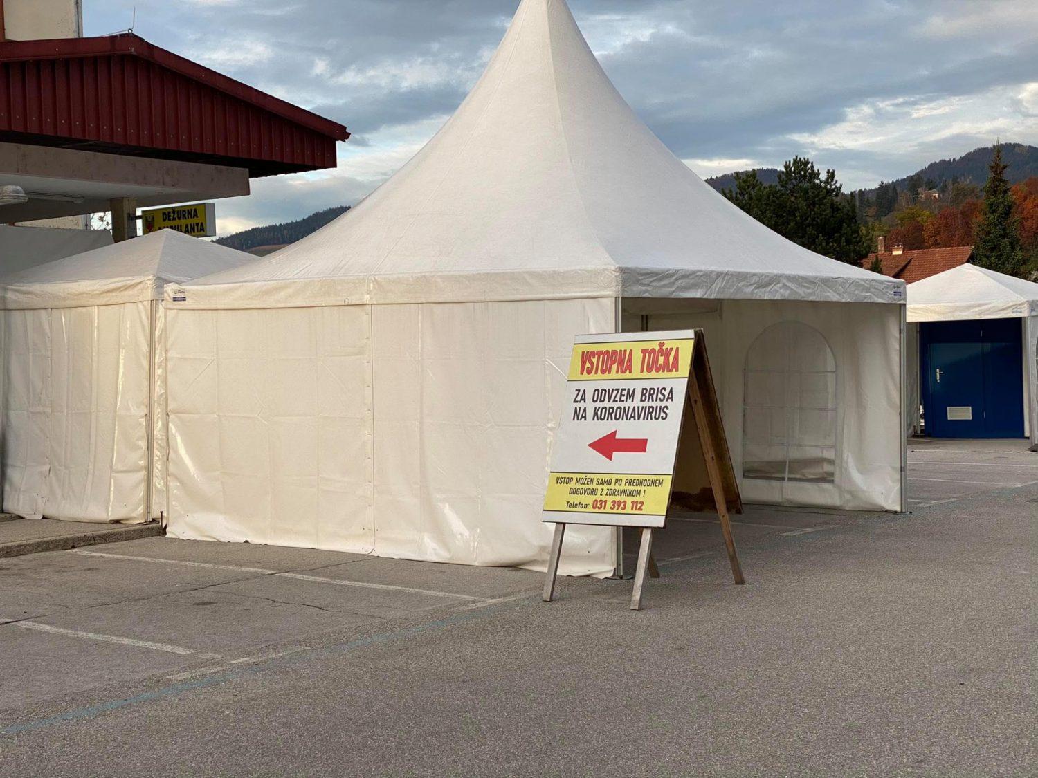 V petek na Koroškem 75 okužb, po besedah Beovićeve na vrhuncu vala epidemije do 1200 hospitaliziranih