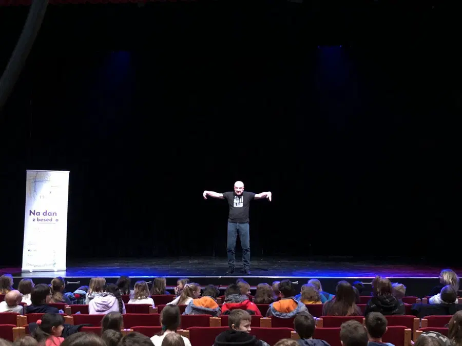 Začenja se gledališki abonma v Pliberku