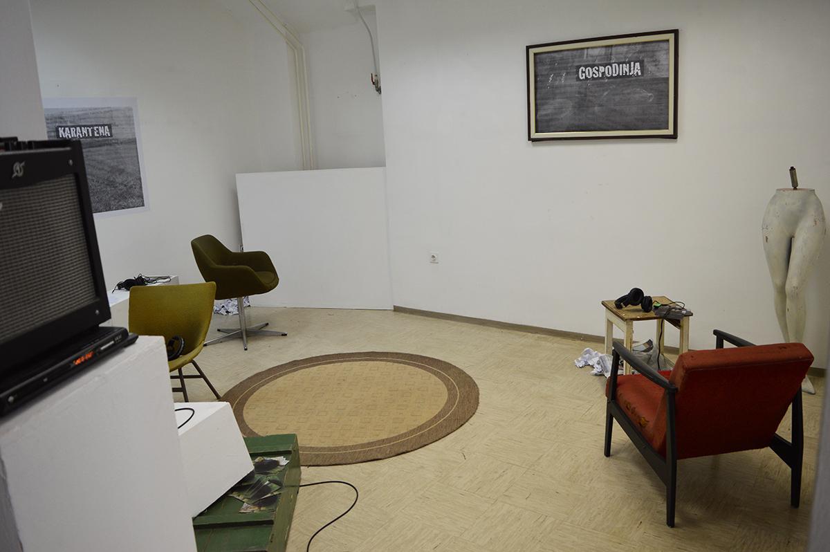 Mojca Kamnik predstavlja avdiacijo miselnih tokov s spremljajočimi zvoki okolja