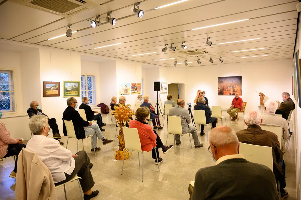 Jože Pirjevec v ravenski knjižnici predstavil knjigo Partizani