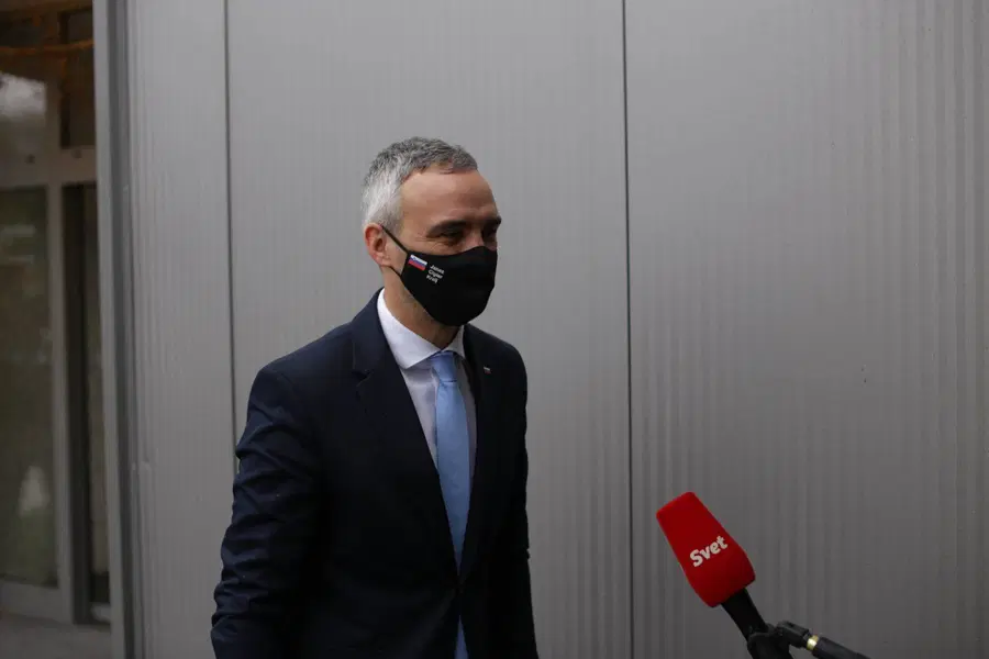 Korošec Janez Cigler Kralj po uspešno prestani interpelaciji ostaja minister za delo