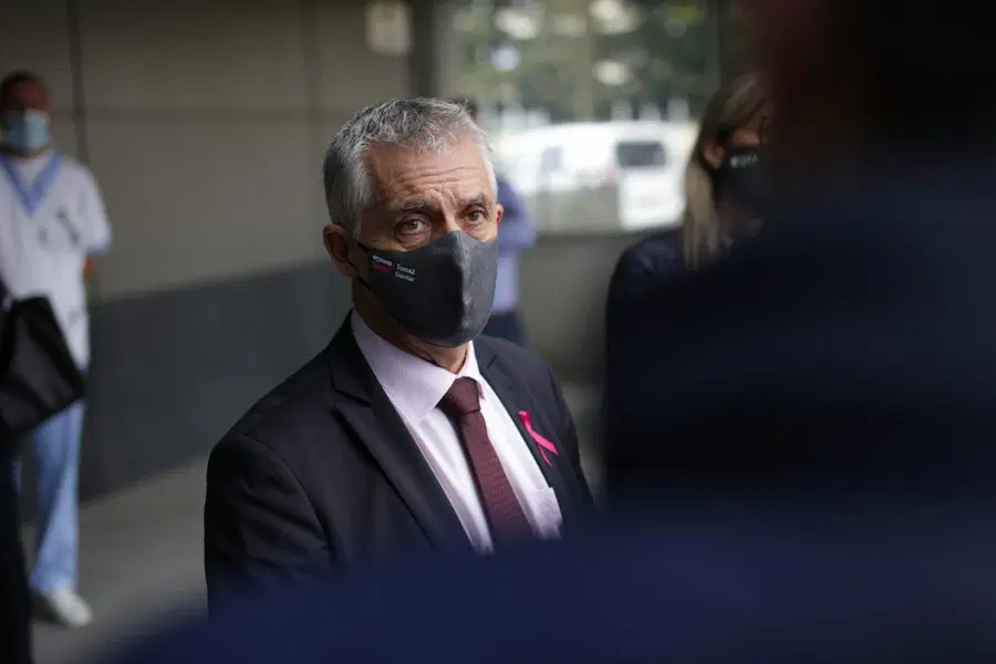 Vlada sprejela strožje ukrepe za obdobje 14 dni