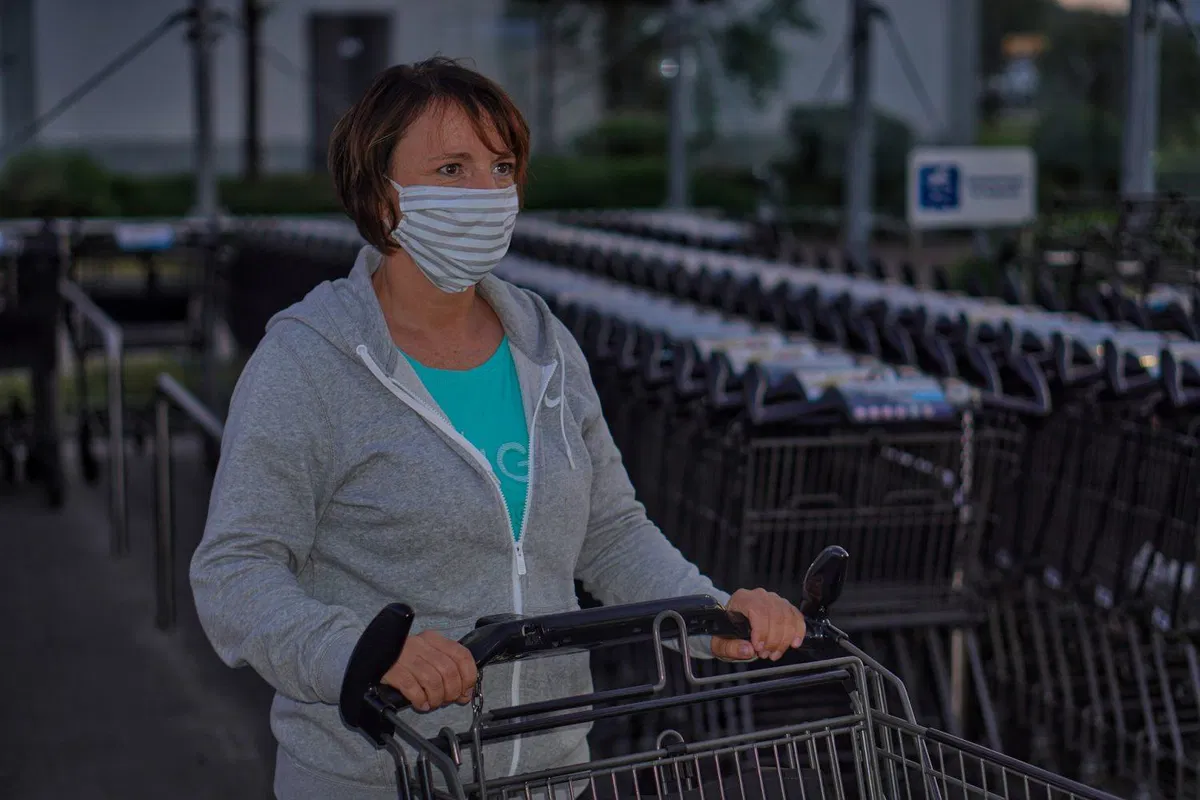 Zdravstveni inšpektorji izrekli 141 prekrškovnih sankcij v skupni vrednosti 68.400 evrov