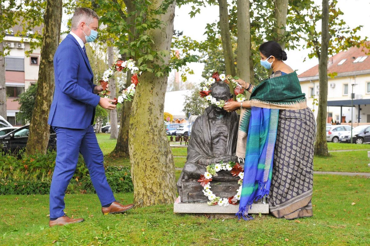 V Slovenj Gradcu s slovesnostjo počastili indijski državni praznik, Gandhijev rojstni dan