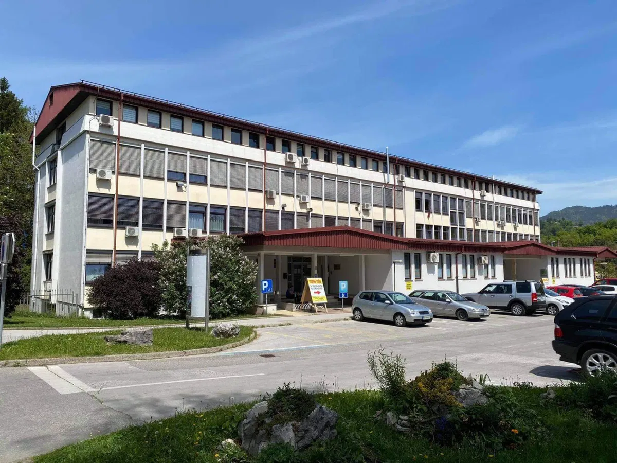 Dežurna zobna ambulanta v Slovenj Gradcu na novi lokaciji