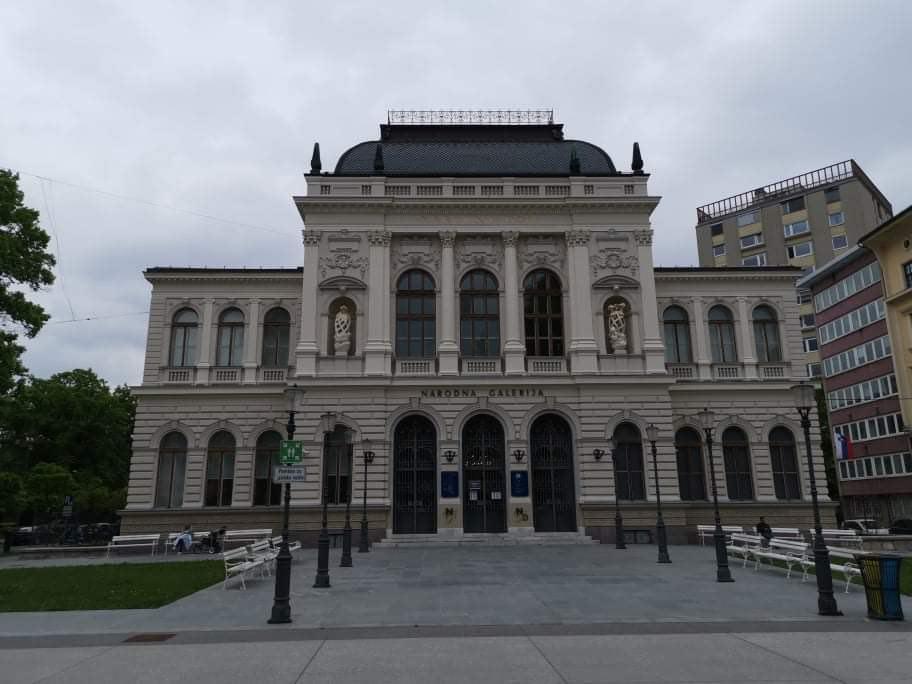 Narodna galerija išče dela Hinka Smrekarja za pregledno razstavo