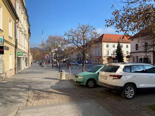 Včeraj na Koroškem 26 novih okužb, največ v Slovenj Gradcu