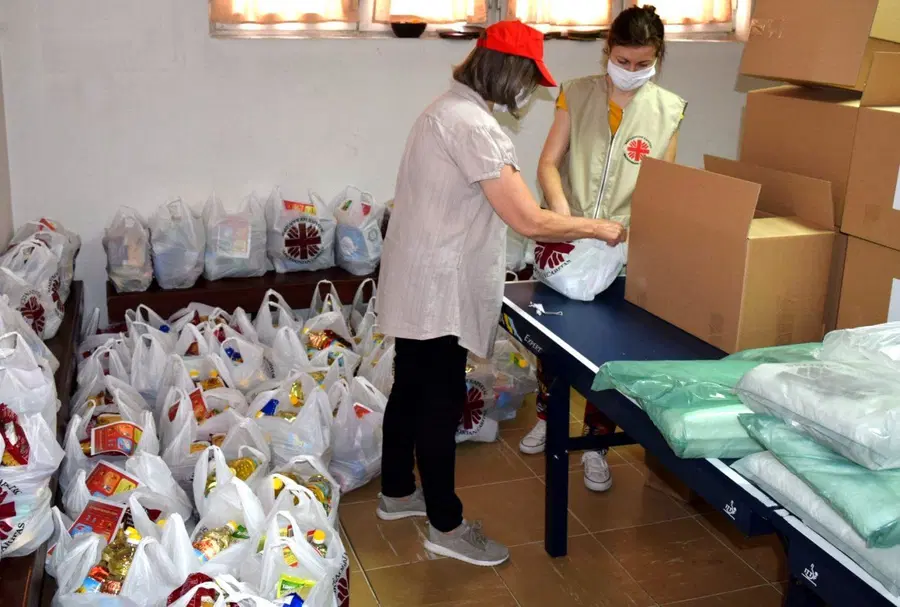 Slovenija namenila humanitarno pomoč državam v razvoju ob soočanju s posledicami covida-19