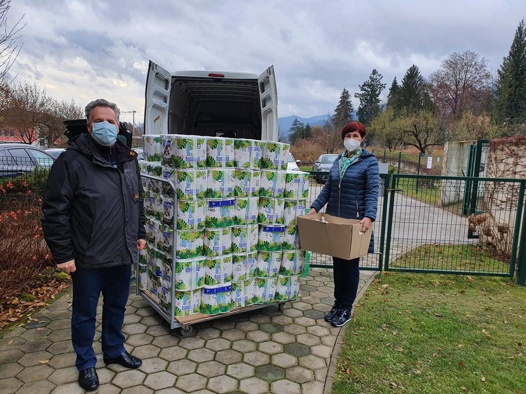 Lions klub Slovenj Gradec z donacijo razveselil koroške domove starejših in CUDV Črna