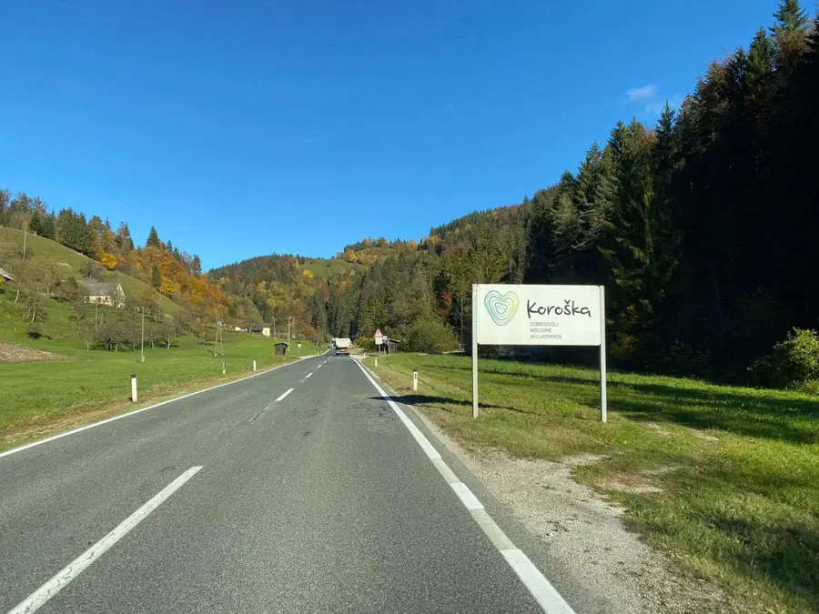 Bratuša: Podatki za Koroško so danes nekoliko slabši. Po novem je ta regija obarvana rdečo