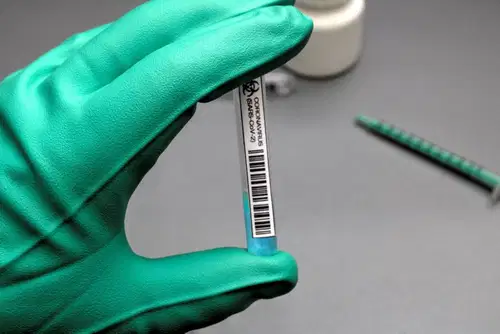 Vlada se je prijavila na skupen evropski razpis za nakup hitrih testov