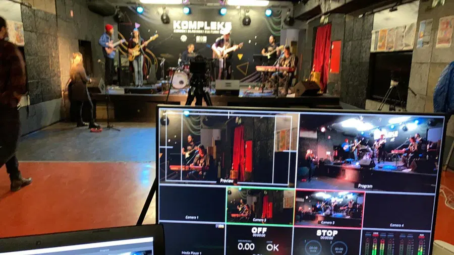 V živo: Koncert Milana Kamnika z bandom