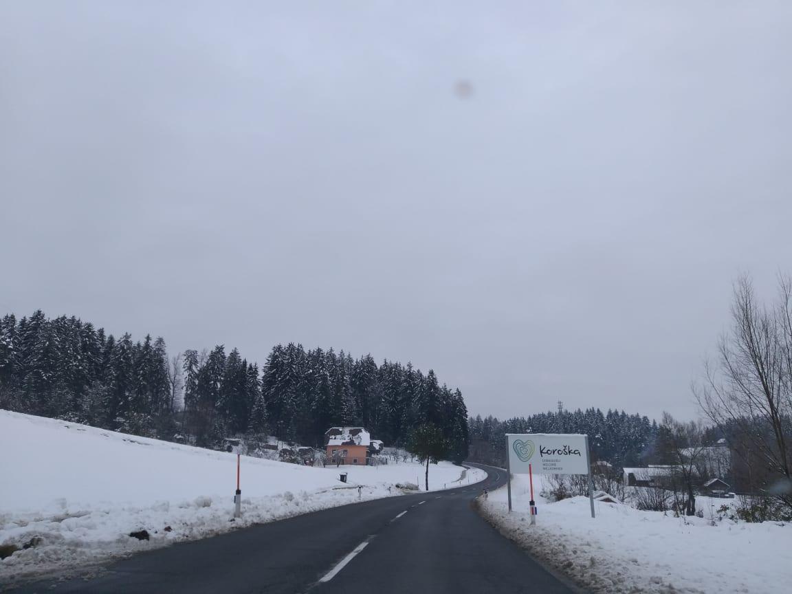 V nedeljo na Koroškem 267 novih okužb