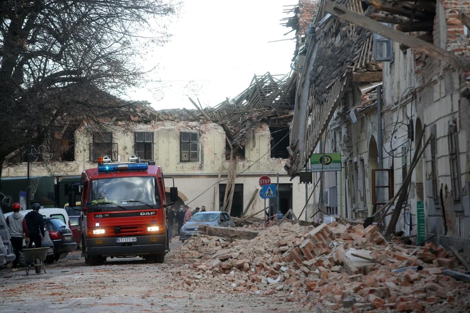 Črnjanska županja v imenu Korošcev mestu Petrinja poslala pismo podpore