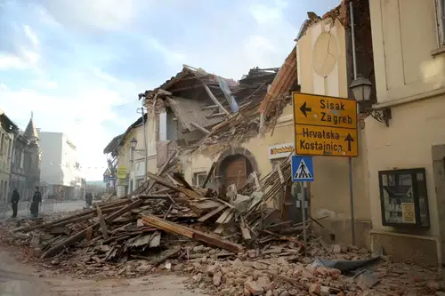 Koroške občine za pomoč Petrinji 12 tisoč evrov