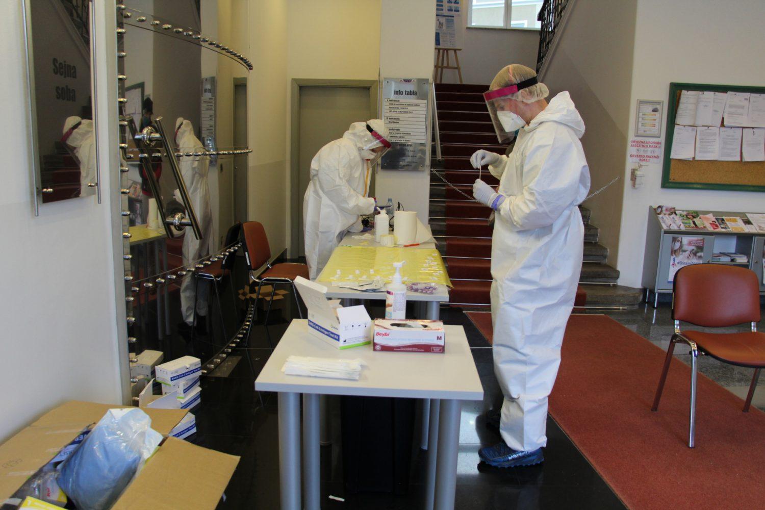 Vlada izdala uredbo o izvajanju presejalnih programov za zgodnje odkrivanje okužb z novim koronavirusom