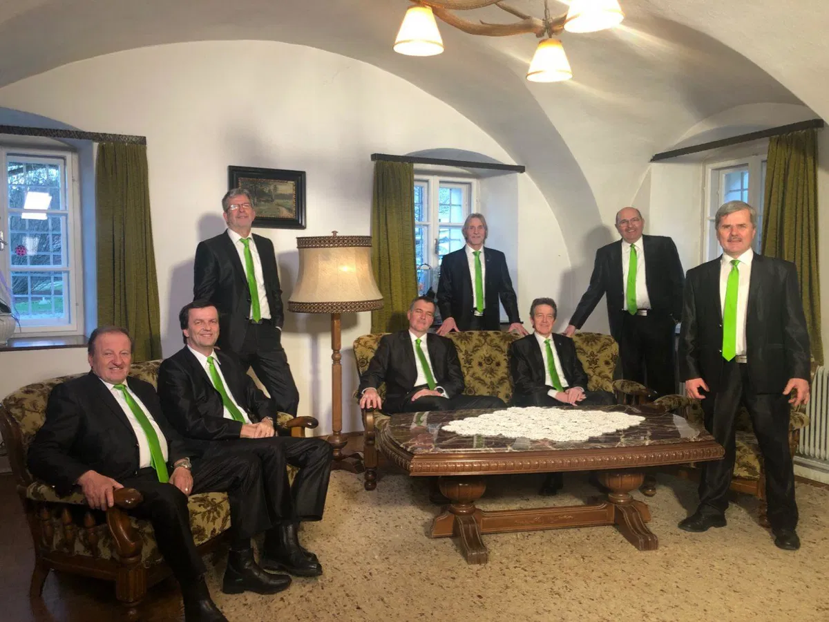 Pozitiven zaključek leta za Oktet Suha, ki naslednje leto praznuje 40. obletnico delovanja