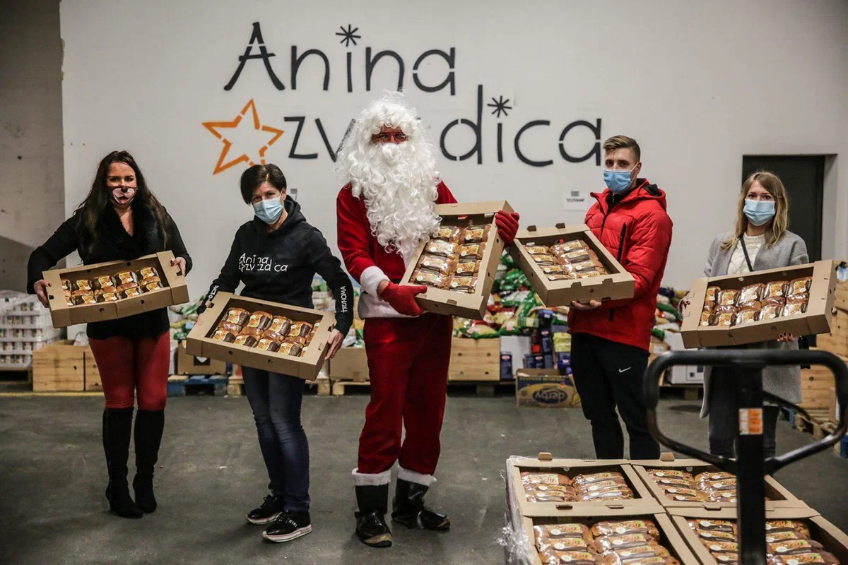 Velik uspeh Dobrodelnih Žitovih potičk: Z božičnimi poticami obdarili 250 družin