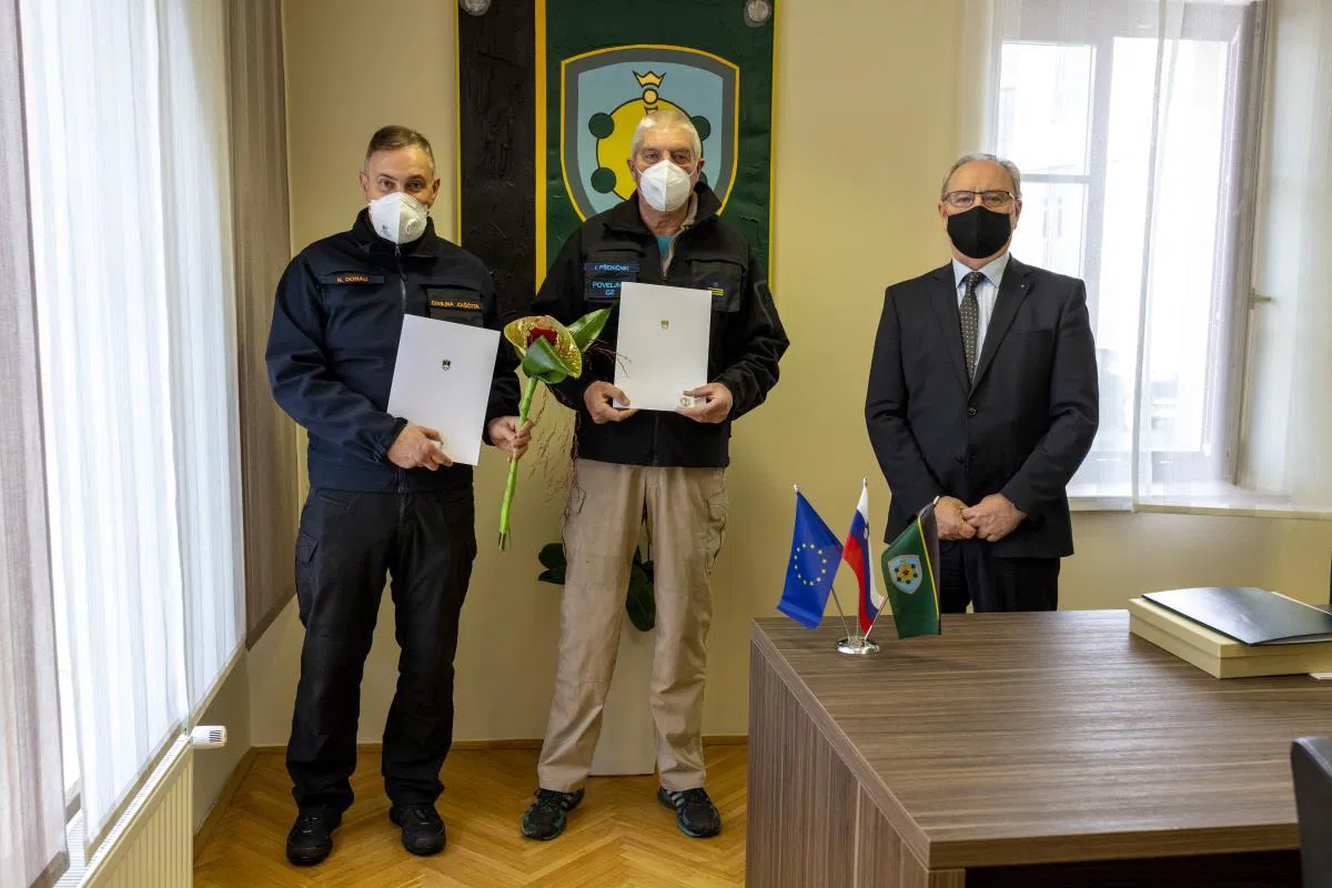 Pšeničnik in Donau prejemnika spominskega znaka za požrtvovalnost v boju proti covid-19