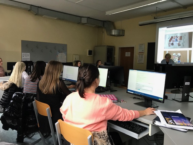 Koroški šoli prejemnici nagrade za kakovostno opravljeno delo na področju mednarodnih sodelovalnih projektov na daljavo