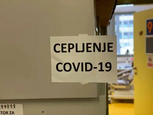 Cepivo ne more povzročiti bolezni covid-19