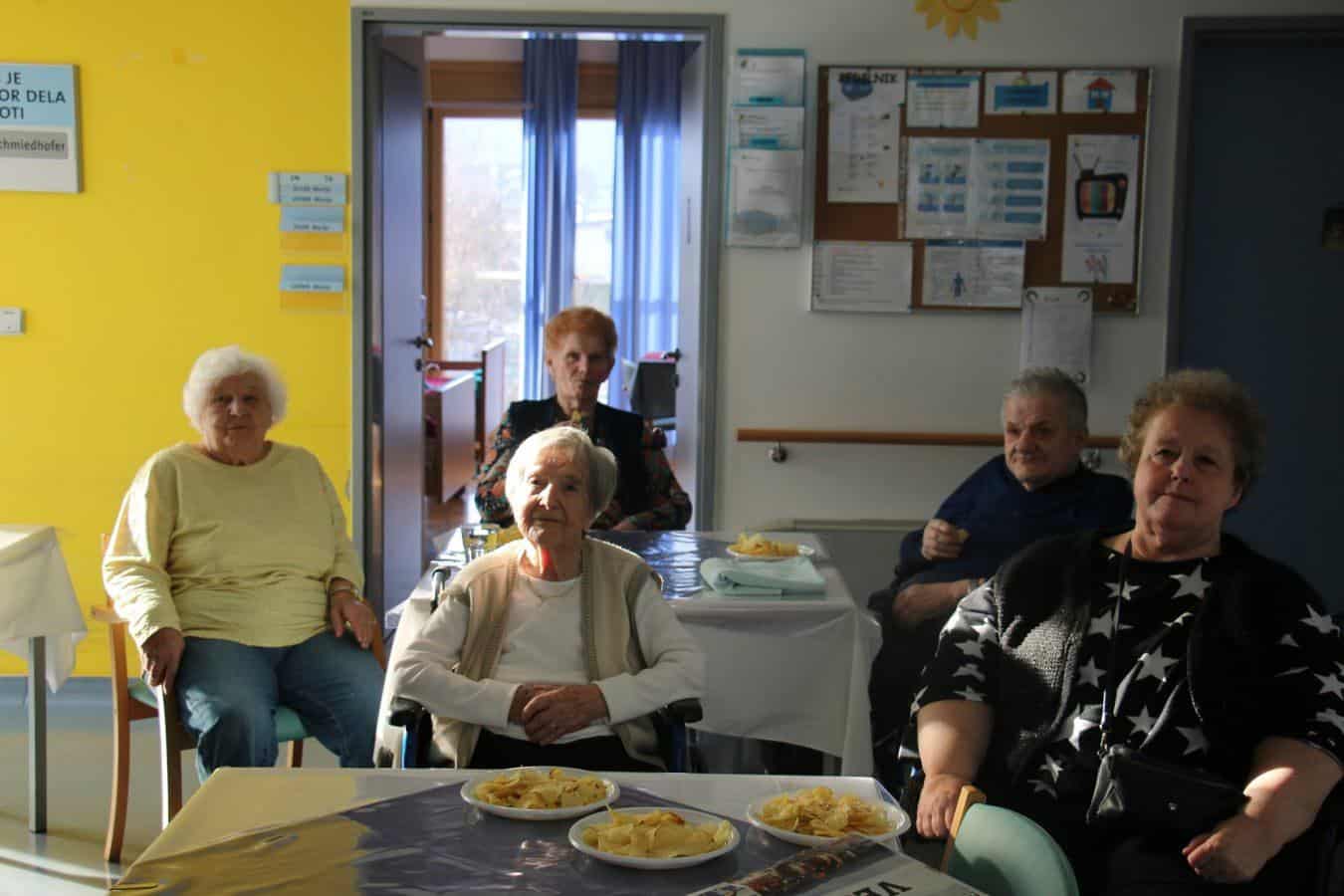 V slovenjgraškem domu starostnikov so izvedli "kino" dan. Kmalu pa jih bo obiskal Tone Partljič