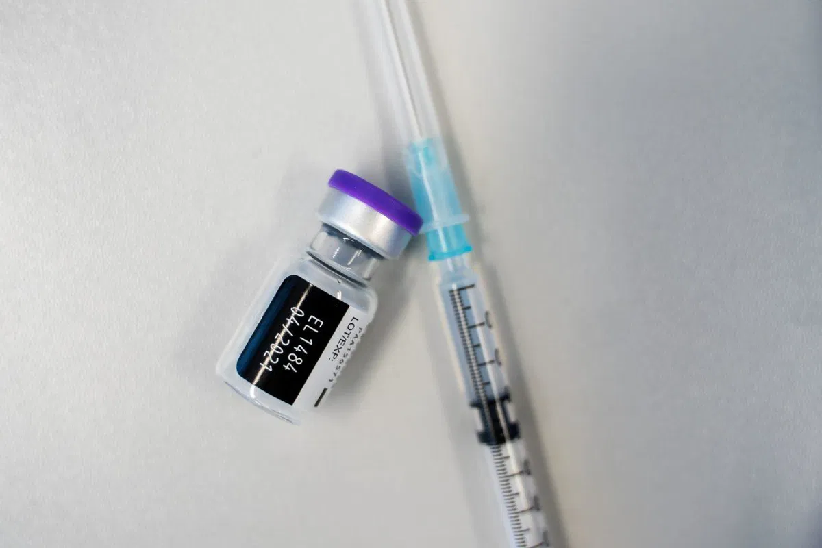 V Italiji poleg obveznega cepljenja za starejše od 50 let še dodatni protikoronski ukrepi