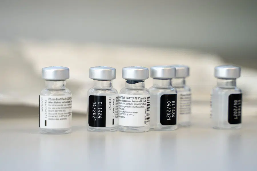 AstraZeneca trdi, da je njeno cepivo 79-odstotno učinkovito pri starejših