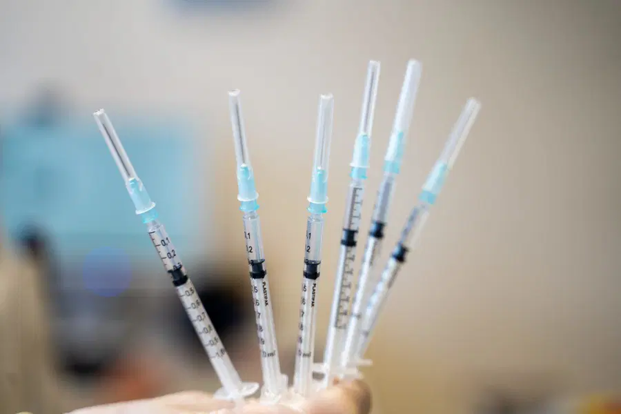 Vlada: Cepivo AstraZeneca bomo donirali