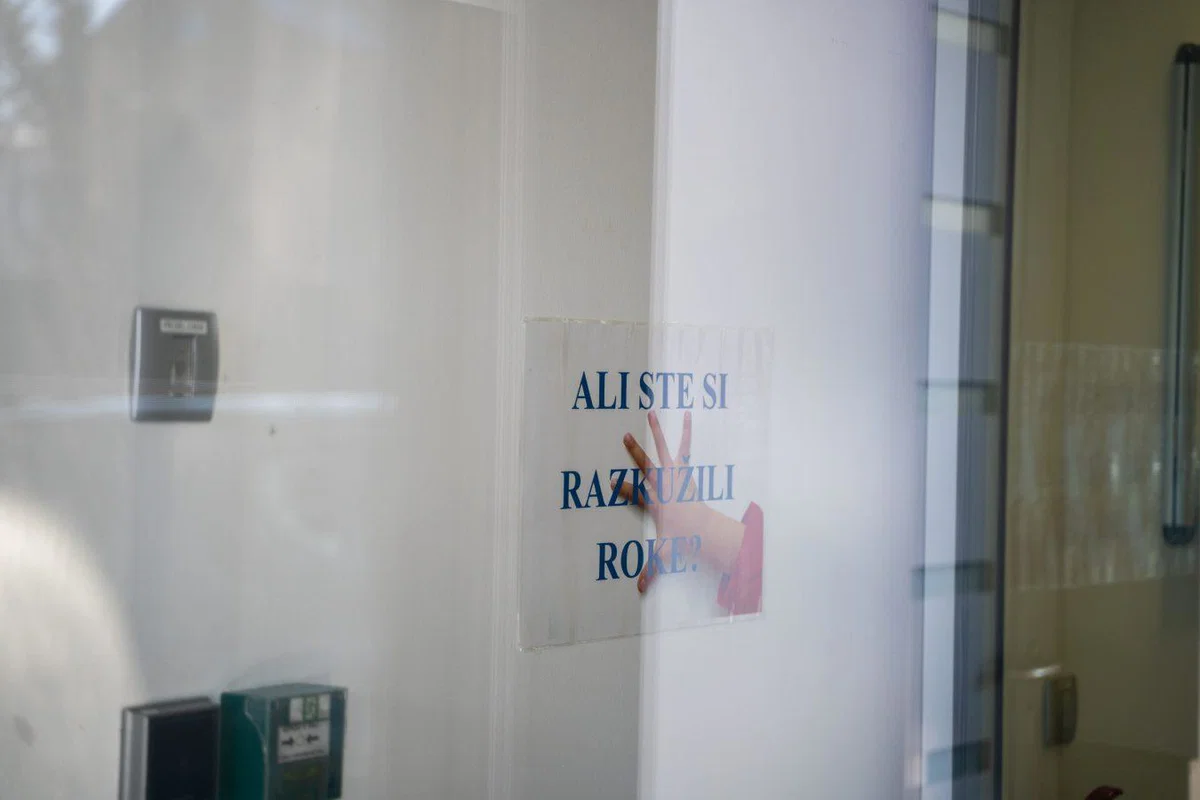 Irena Grmek Košnik: Bližamo se koncu pandemije. V prihodnje bo verjetno covid-19 postal sezonska bolezen, kot je gripa