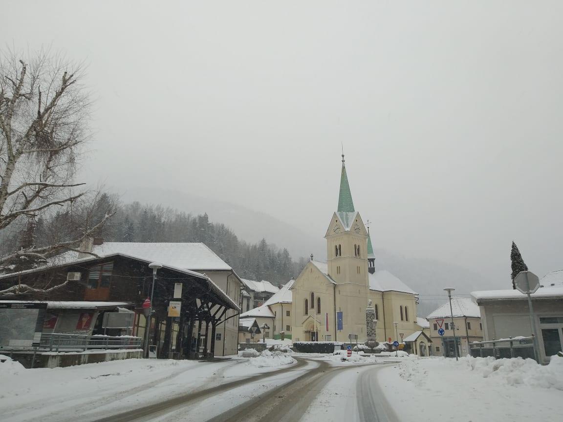 V ponedeljek na Koroškem 80 novih okužb. V regiji največ precepljenih v Črni, najmanj v Vuzenici