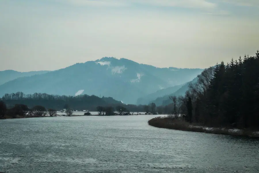 V času rekonstrukcije mostu čez reko Dravo med Selnico ob Dravi in Rušami prehod ne bo mogoč